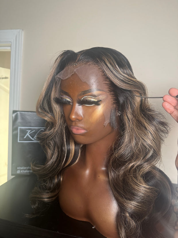 Highlight Unit with Volume Curls