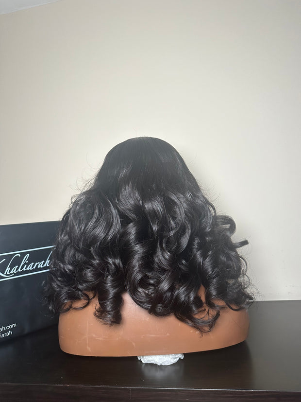 Voluminous Wand Curls