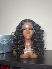 Wandcurled Frontal Wig