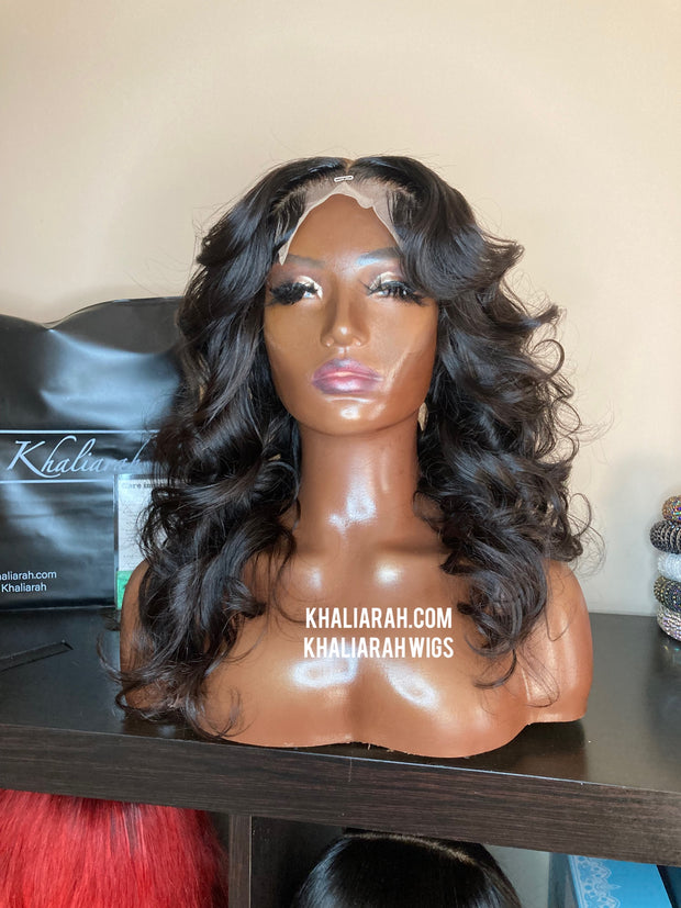 Closure Unit with Classic curls