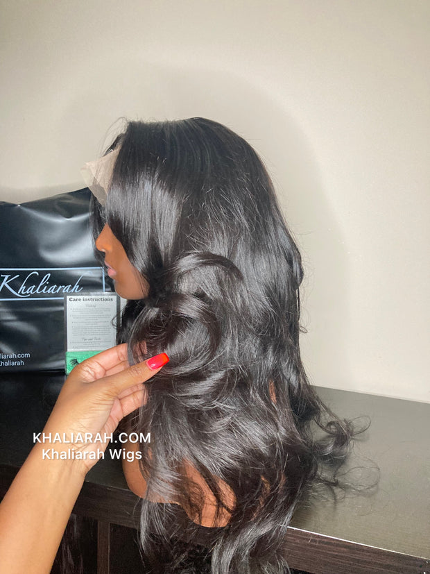 Simple Frontal Unit with Volume Curls