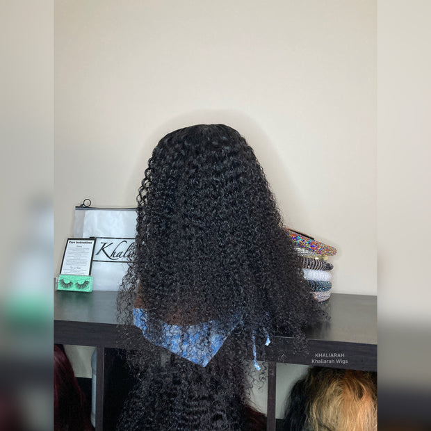 Curly Closure unit