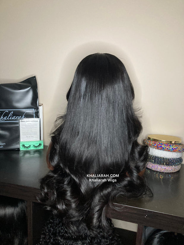 Frontal Unit with Relaxed Curls